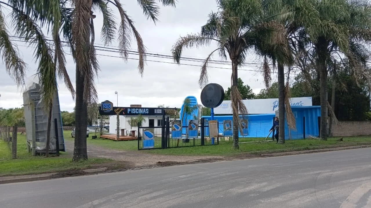 Showroom VERANEA Paraná sobre Almafuerte